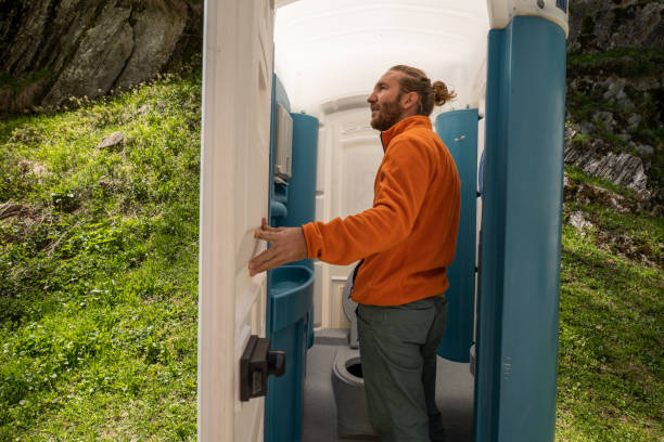 Best Affordable portable toilet rental  in Kaukauna, WI